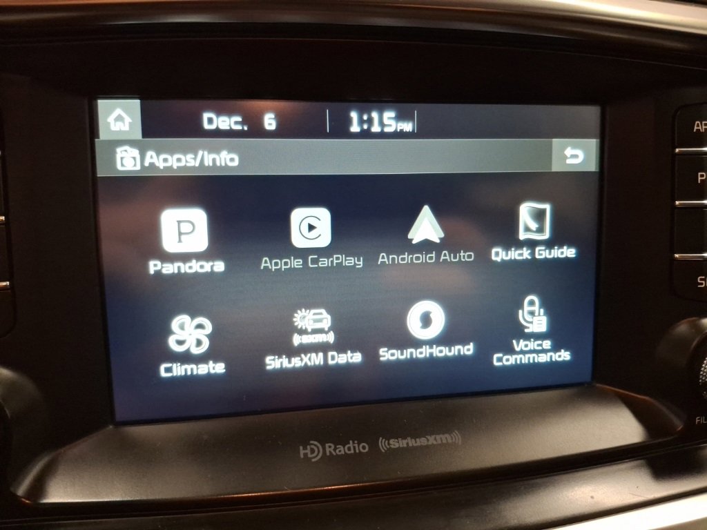 Used 2017 Kia Sorento EX image 22