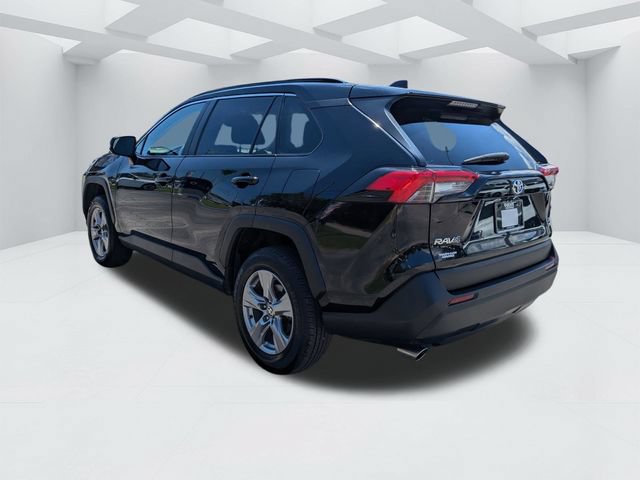 Used 2024 Toyota RAV4 XLE w/ Weather Package AWD/4WD image 7