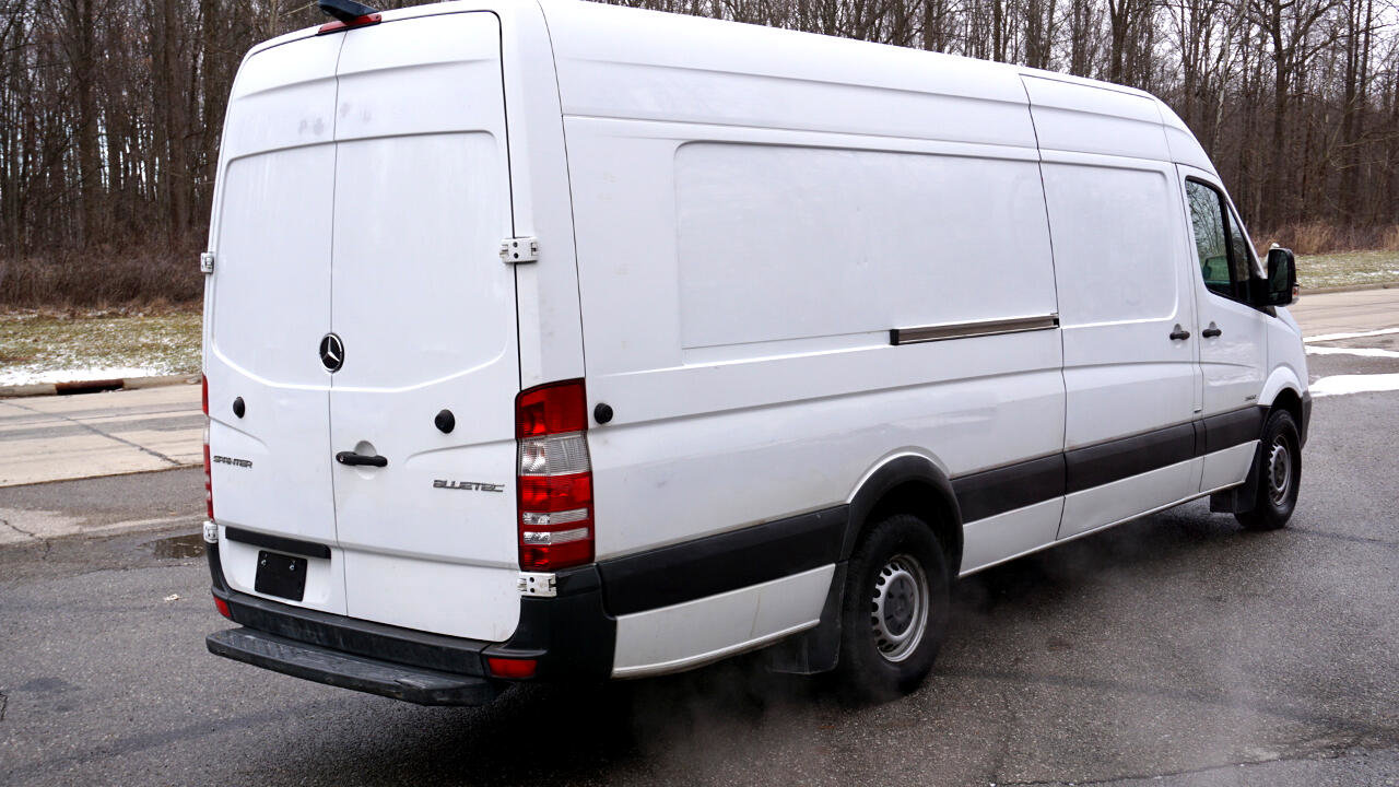 Used 2016 Mercedes-Benz Sprinter 2500 w/ Driver Comfort Package image 5