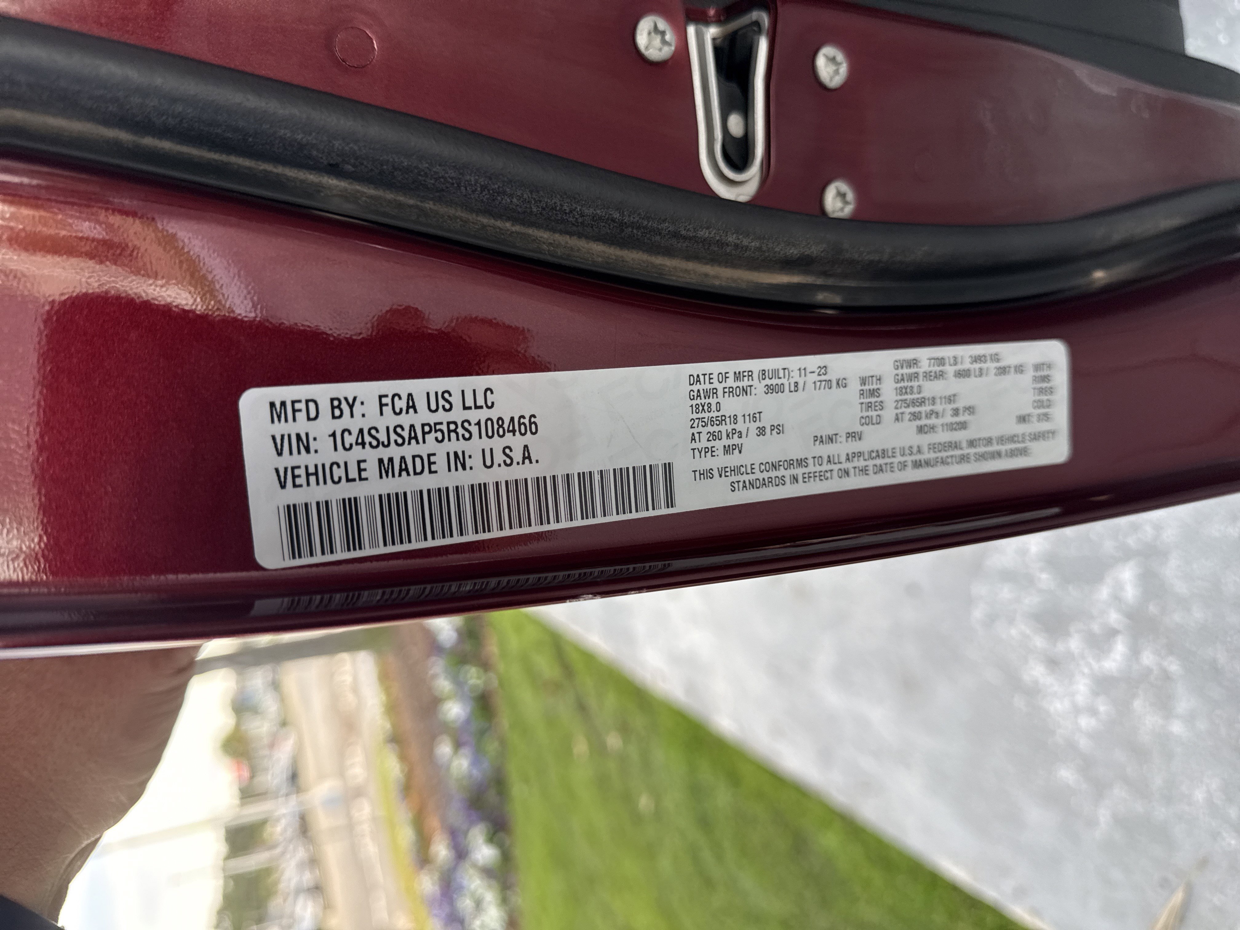 Used 2024 Jeep Wagoneer L image 38