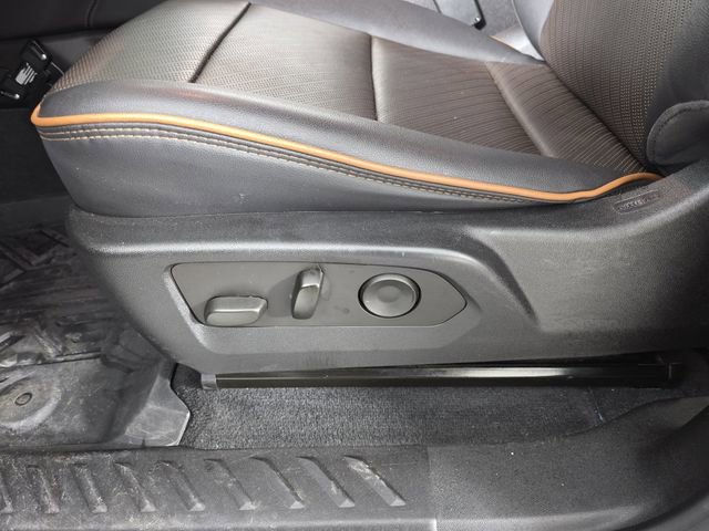 Used 2023 GMC Canyon AT4 w/ AT4 Premium Package AWD/4WD image 21