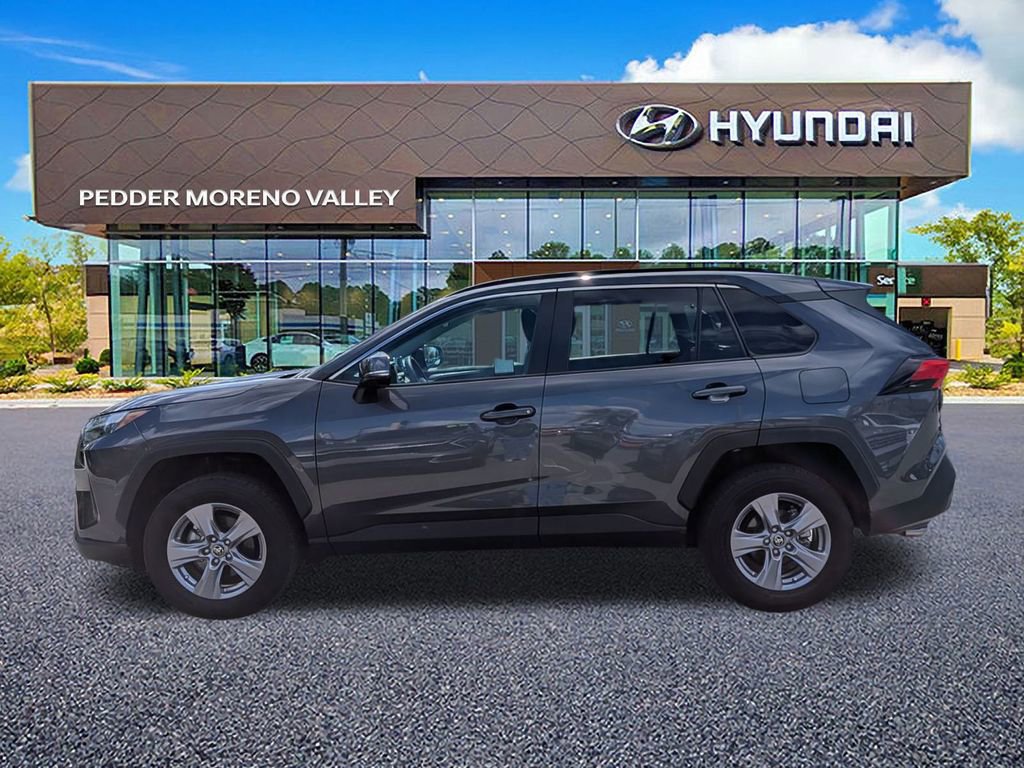 Used 2025 Toyota RAV4 XLE w/ Convenience Package image 6
