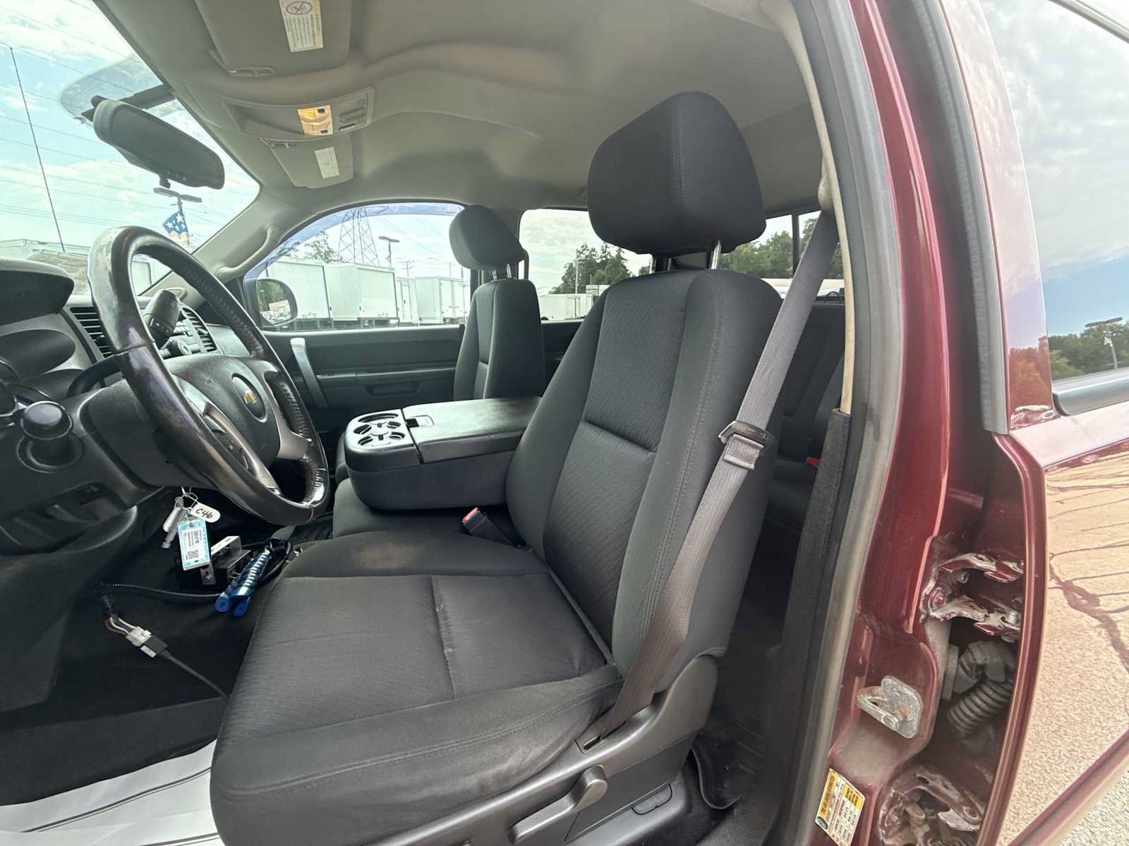 Used 2013 Chevrolet Silverado 2500 LT w/ Interior Plus Package AWD/4WD image 16