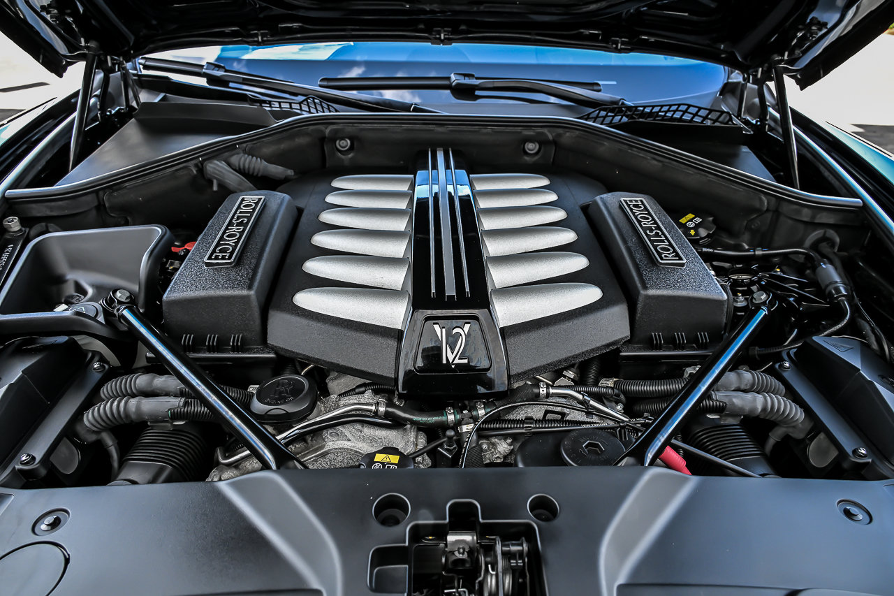 Used 2015 Rolls-Royce Wraith RWD image 15