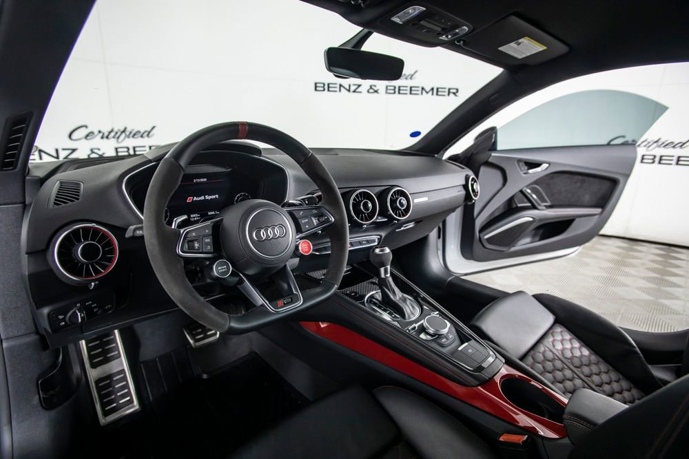 Used 2019 Audi TT RS image 23