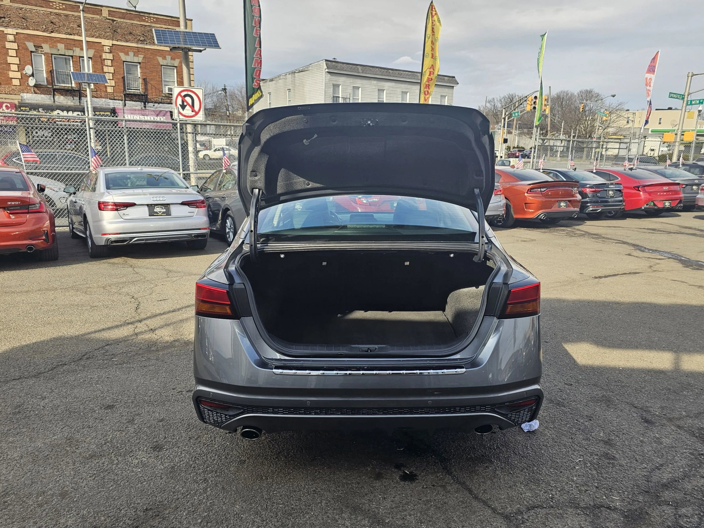 Used 2020 Nissan Altima 2.5 SR image 8