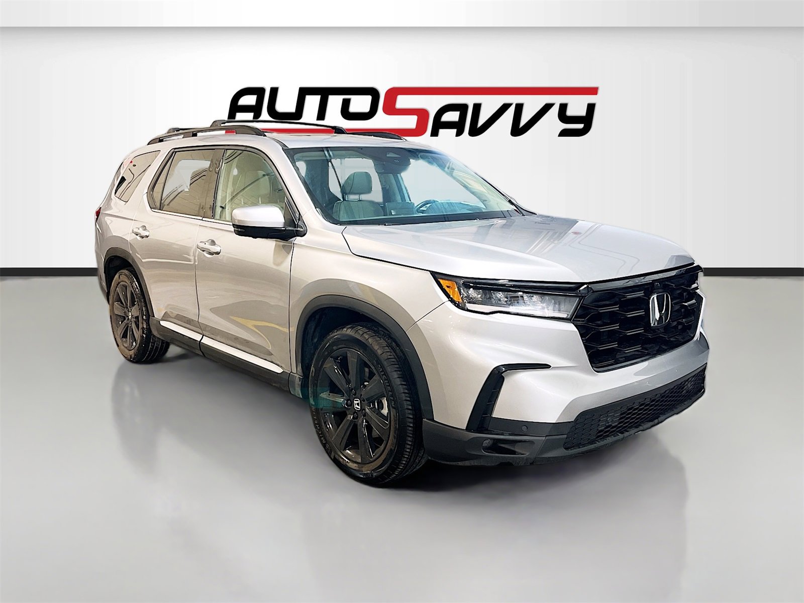 Used 2024 Honda Pilot Elite image 1