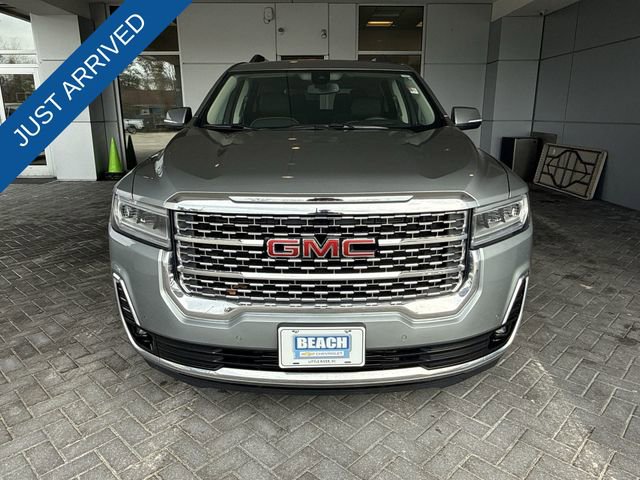 Used 2023 GMC Acadia Denali image 3