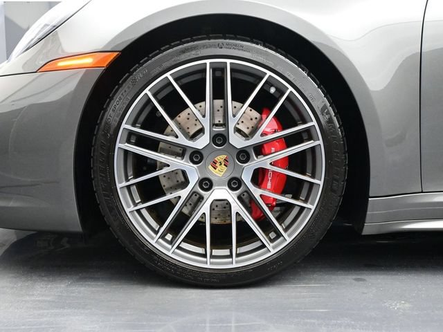 Certified 2024 Porsche 911 Targa 4S AWD/4WD image 6