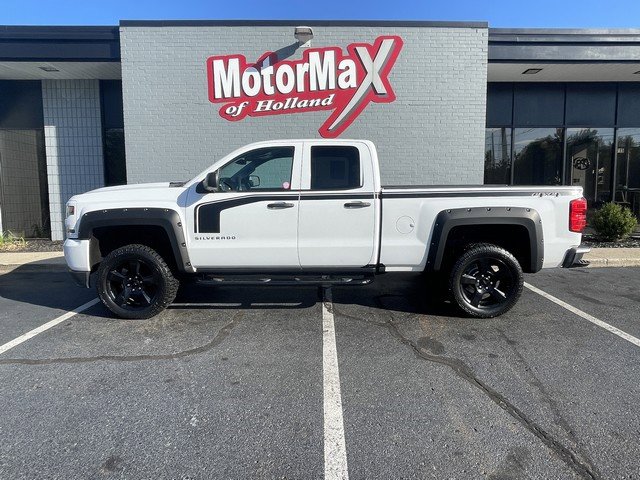 Used 2017 Chevrolet Silverado 1500 Custom w/ Rally 1 Edition