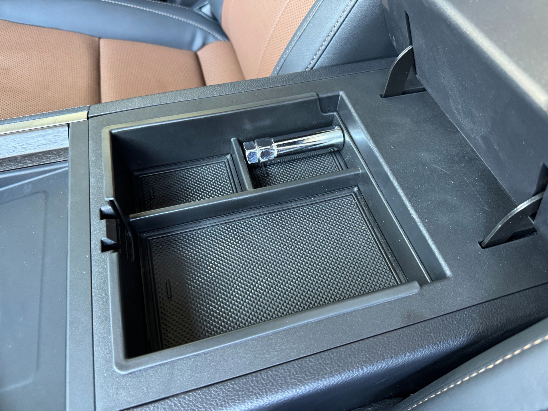 Used 2024 Lexus GX 550 image 39