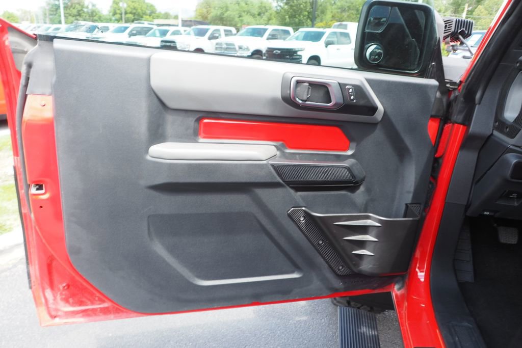 Used 2022 Ford Bronco 2-Door AWD/4WD image 15