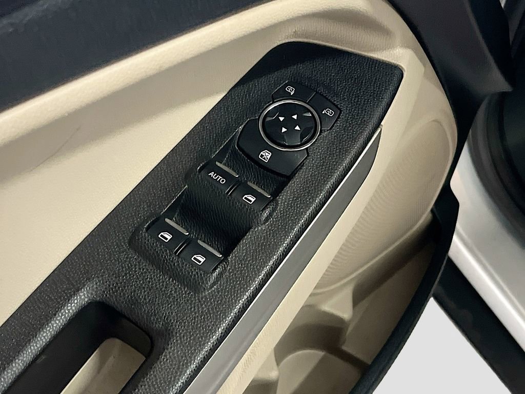Used 2022 Ford EcoSport S image 17
