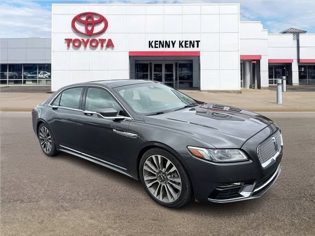 Used 2017 Lincoln Continental Reserve AWD/4WD image 1