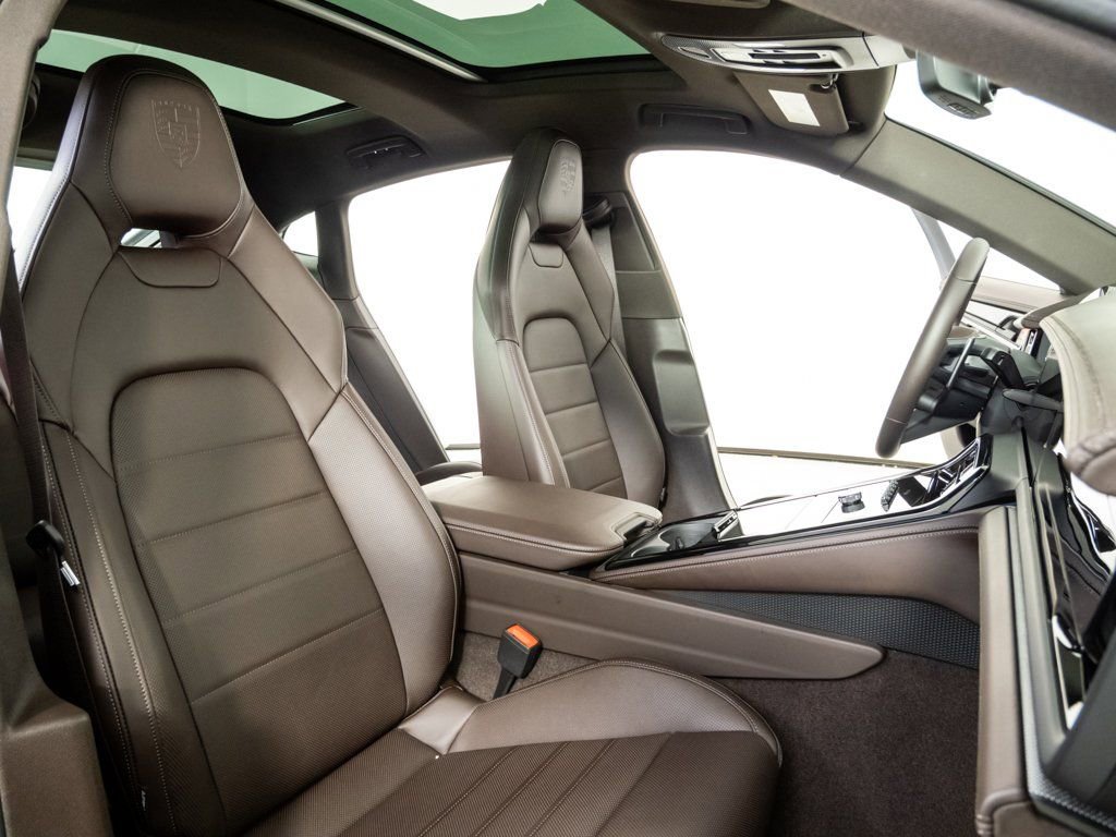 New 2026 Porsche Panamera 4 AWD/4WD image 24