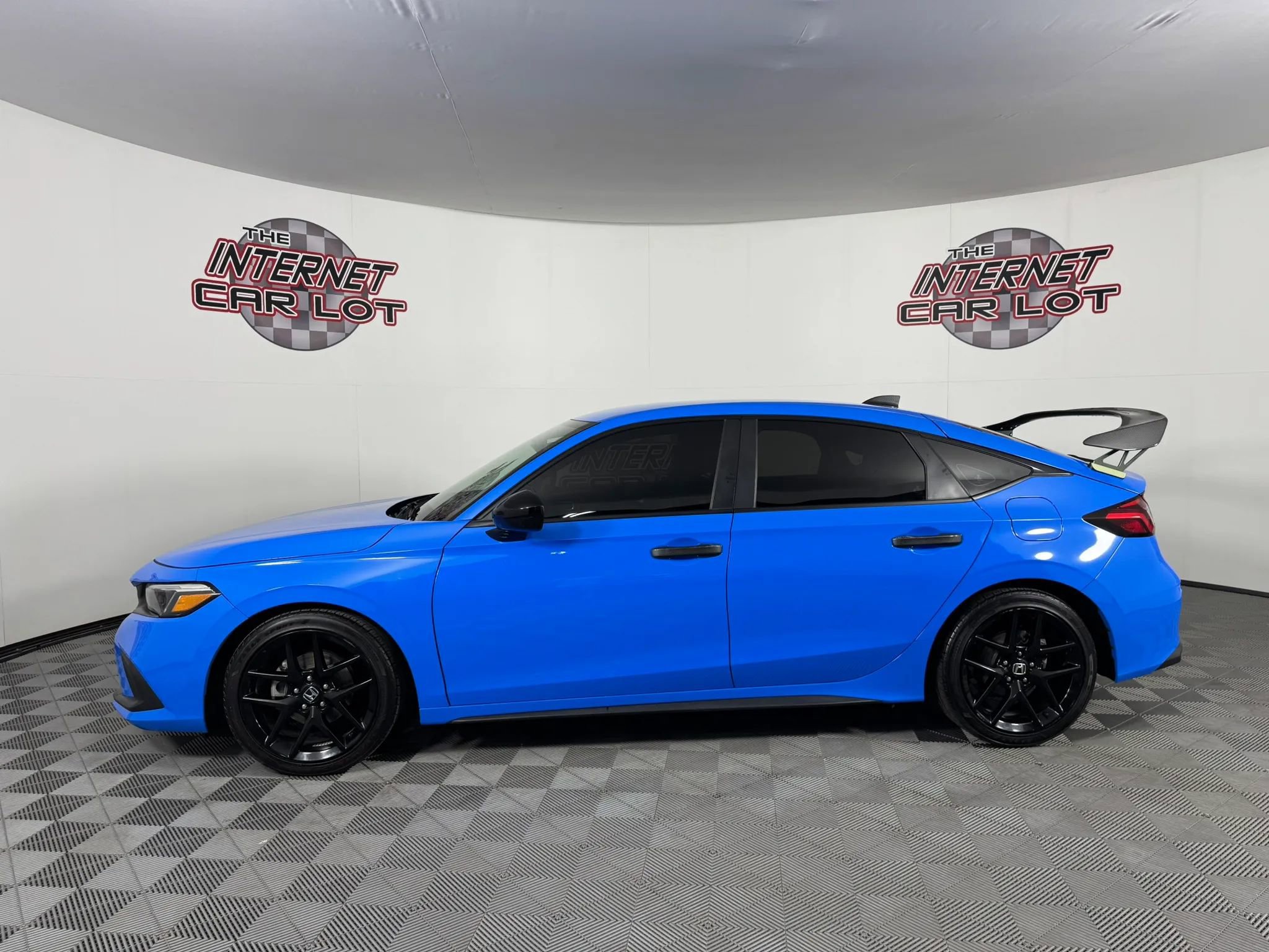 Used 2023 Honda Civic Sport image 4