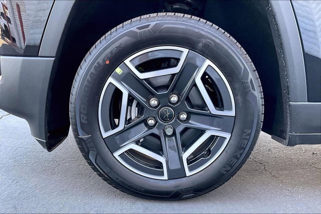 New 2026 Jeep Cherokee Limited image 10