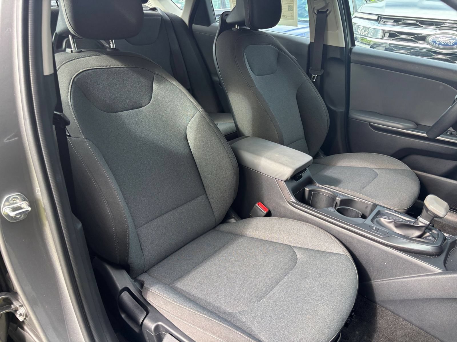 Used 2025 Kia K4 FWD image 35