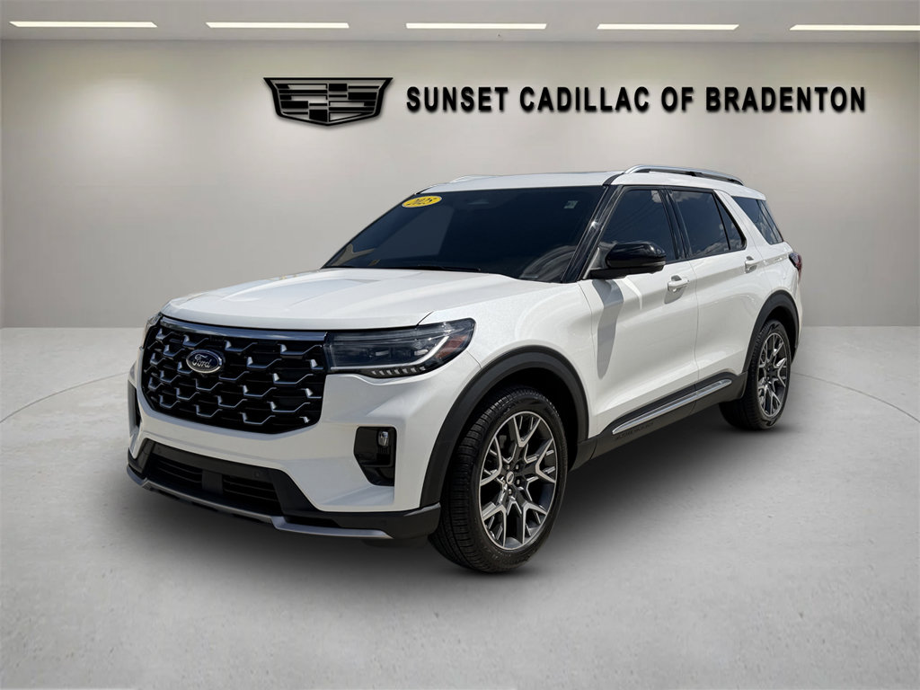 Used 2025 Ford Explorer Platinum w/ Ultimate Package RWD image 7