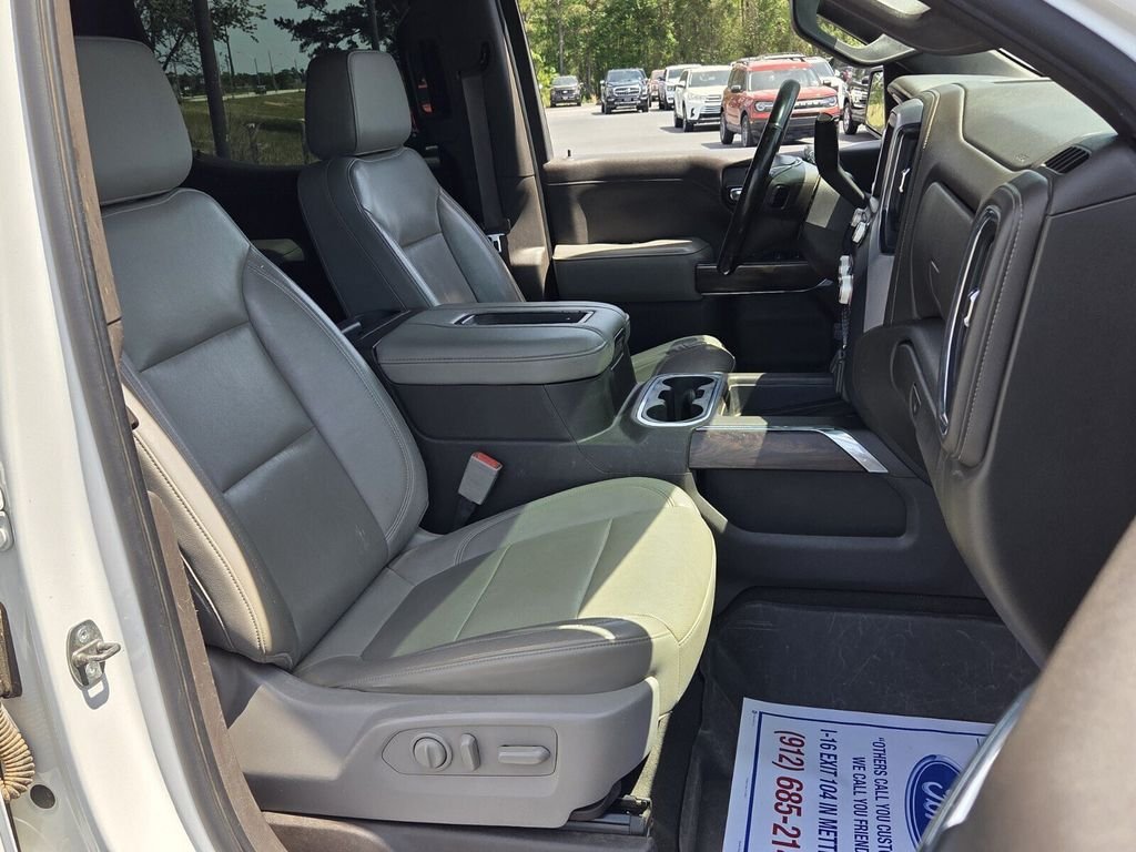 Used 2020 GMC Sierra 1500 SLT w/ SLT Premium Plus Package AWD/4WD image 13