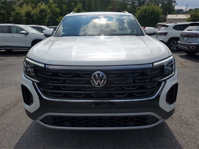 New 2026 Volkswagen Atlas Cross Sport SE image 2