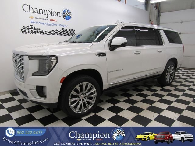 Used 2021 GMC Yukon XL Denali w/ Denali Ultimate Package AWD/4WD image 12