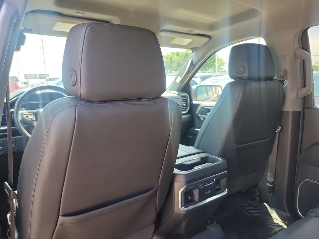 Used 2023 Chevrolet Silverado 1500 LTZ w/ Technology Package AWD/4WD image 13