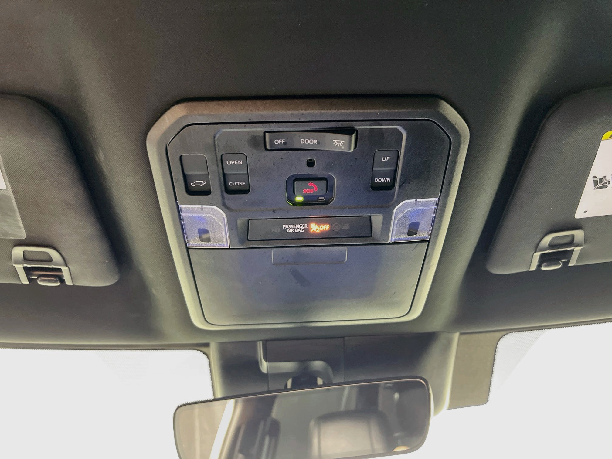 Used 2025 Toyota Sequoia Limited AWD/4WD image 20