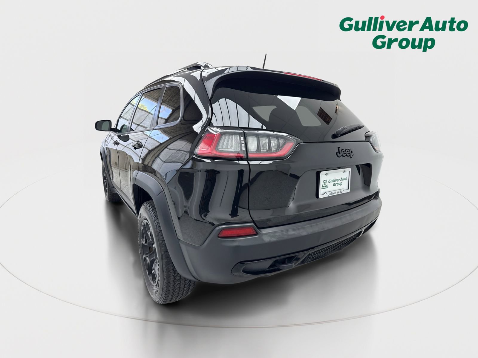 Used 2022 Jeep Cherokee Latitude AWD/4WD image 5