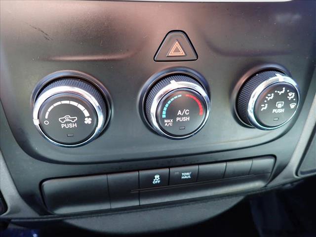 Used 2017 RAM 1500 Express AWD/4WD image 18