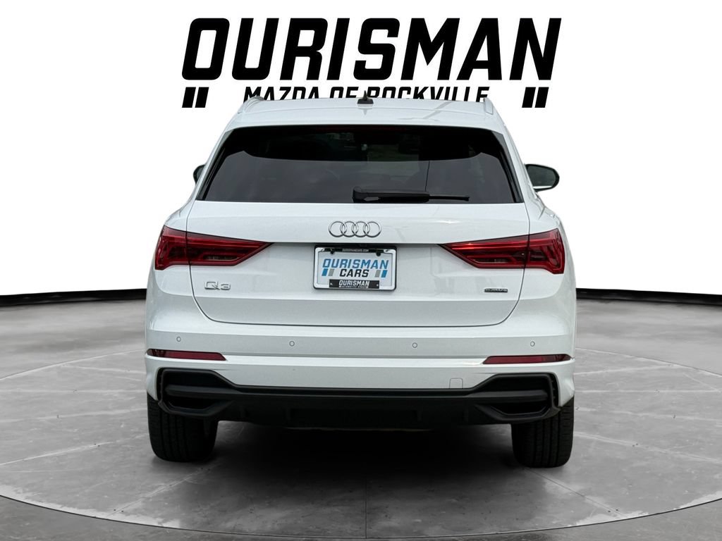 Used 2024 Audi Q3 2.0T Premium AWD/4WD image 5