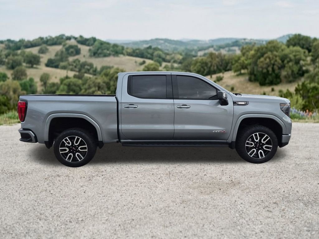 Used 2024 GMC Sierra 1500 AT4 w/ Technology Package AWD/4WD image 13