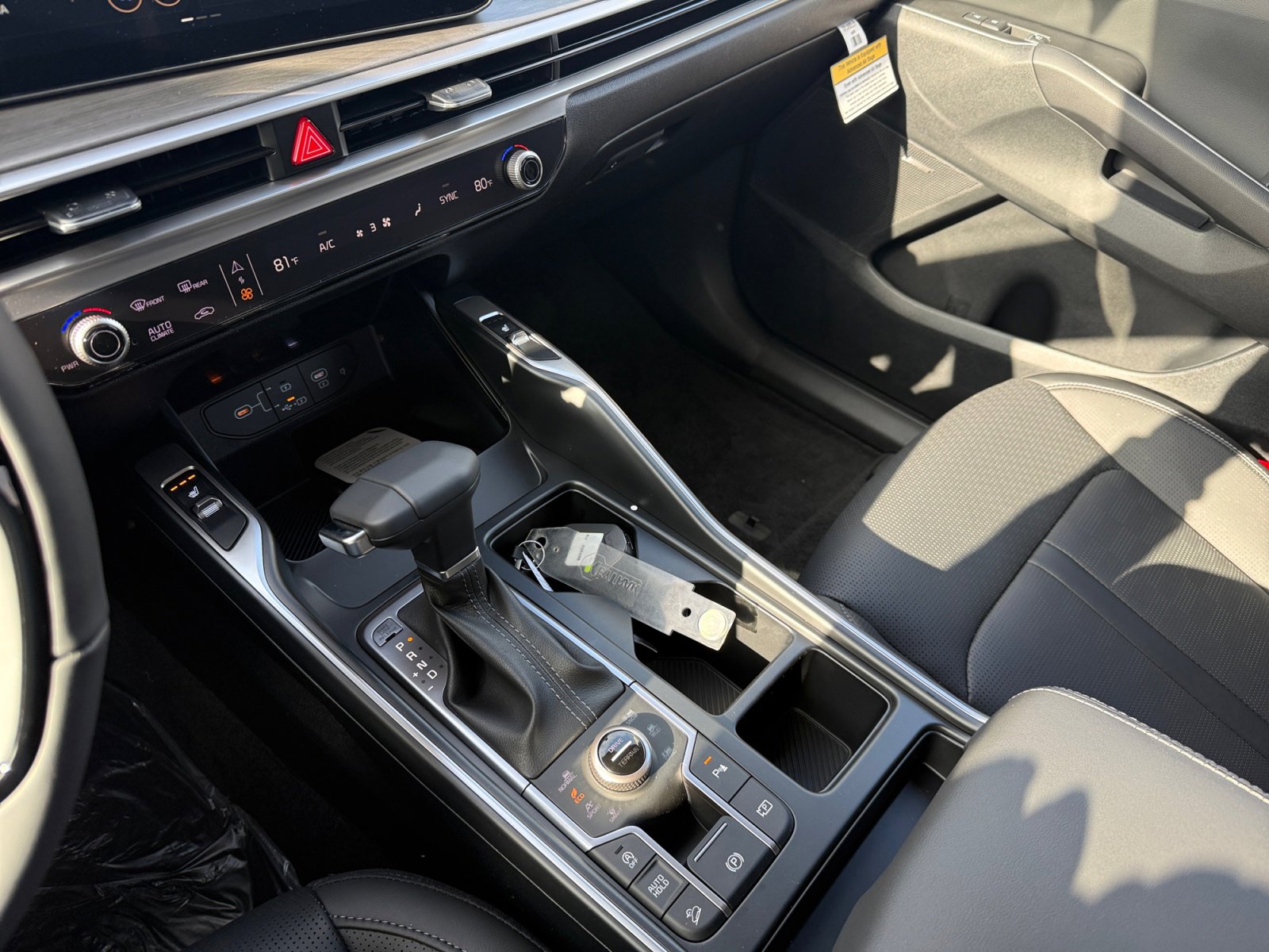 New 2026 Kia Sorento X-Line EX image 13