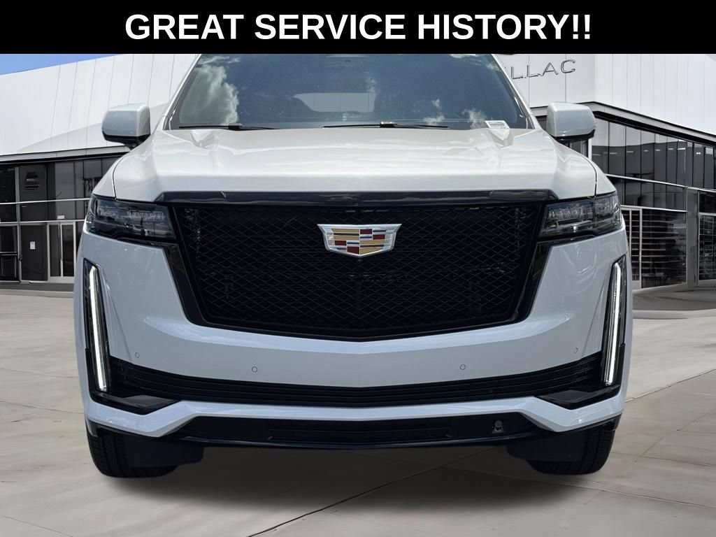Used 2022 Cadillac Escalade ESV Sport w/ Touring Package AWD/4WD image 4