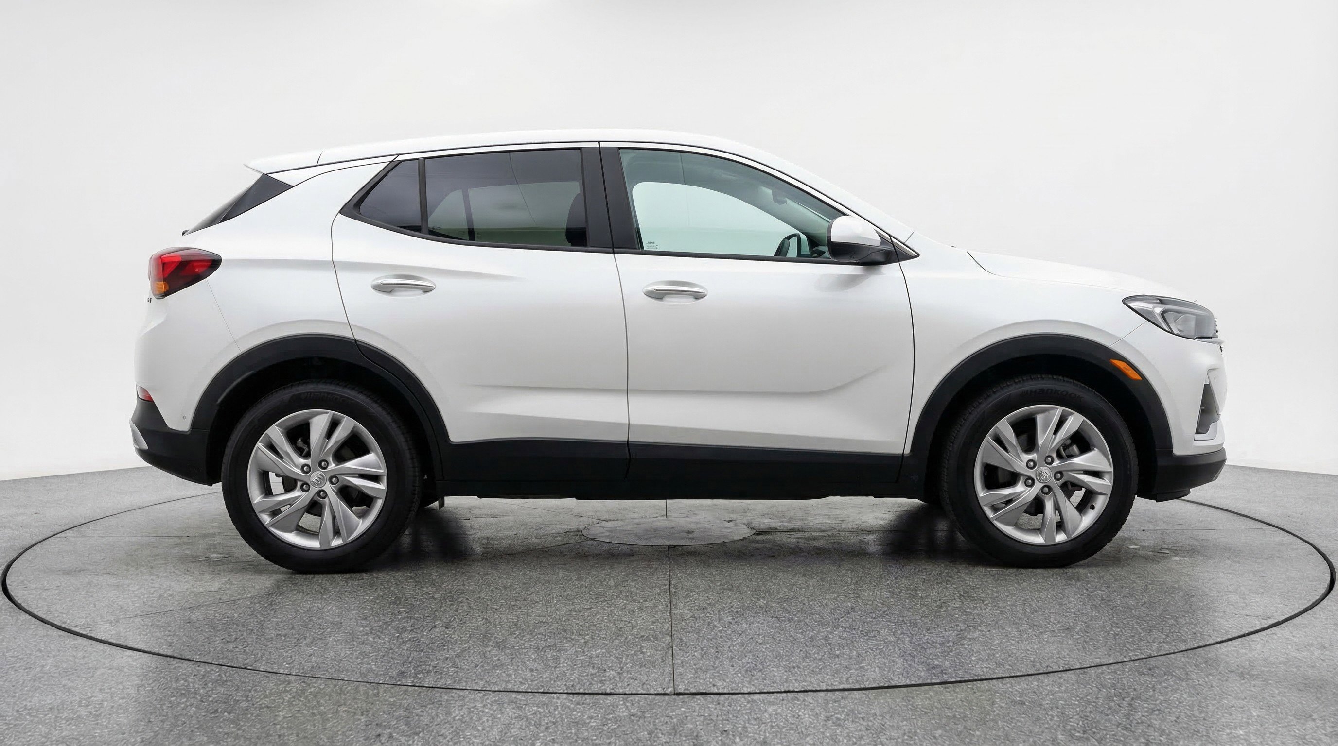 Used 2025 Buick Encore GX Preferred image 11