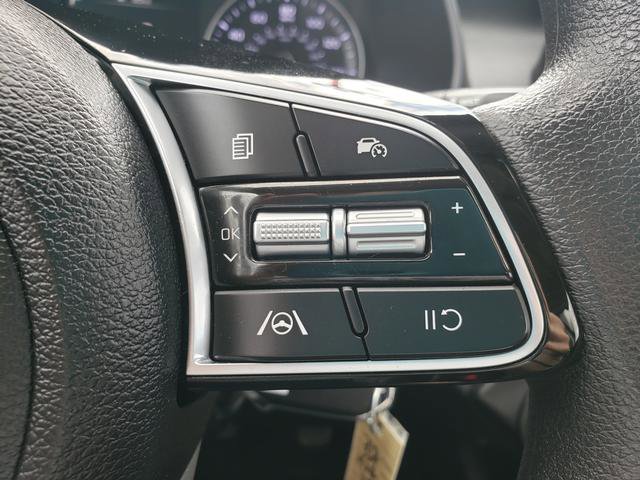 Certified 2024 Kia Forte LXS image 26