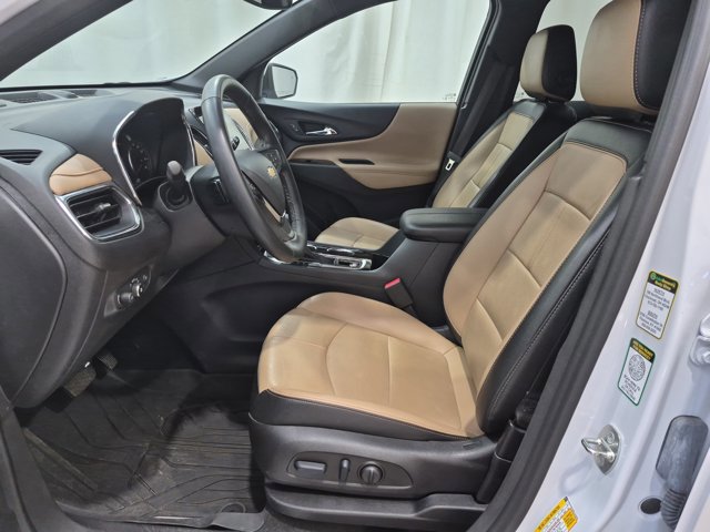 Used 2024 Chevrolet Equinox Premier AWD/4WD image 12
