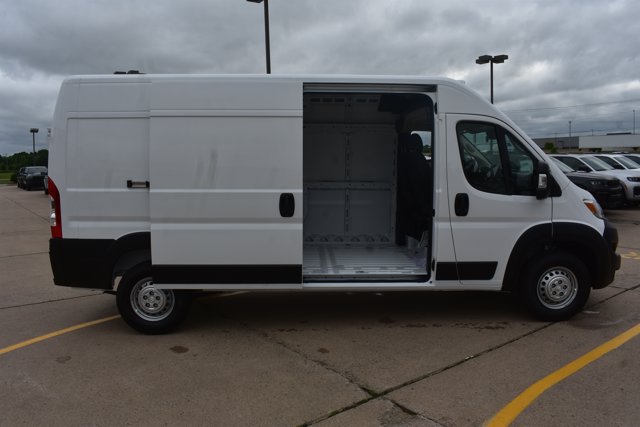 New 2026 RAM ProMaster 2500 w/ Premium Convenience Group FWD image 17