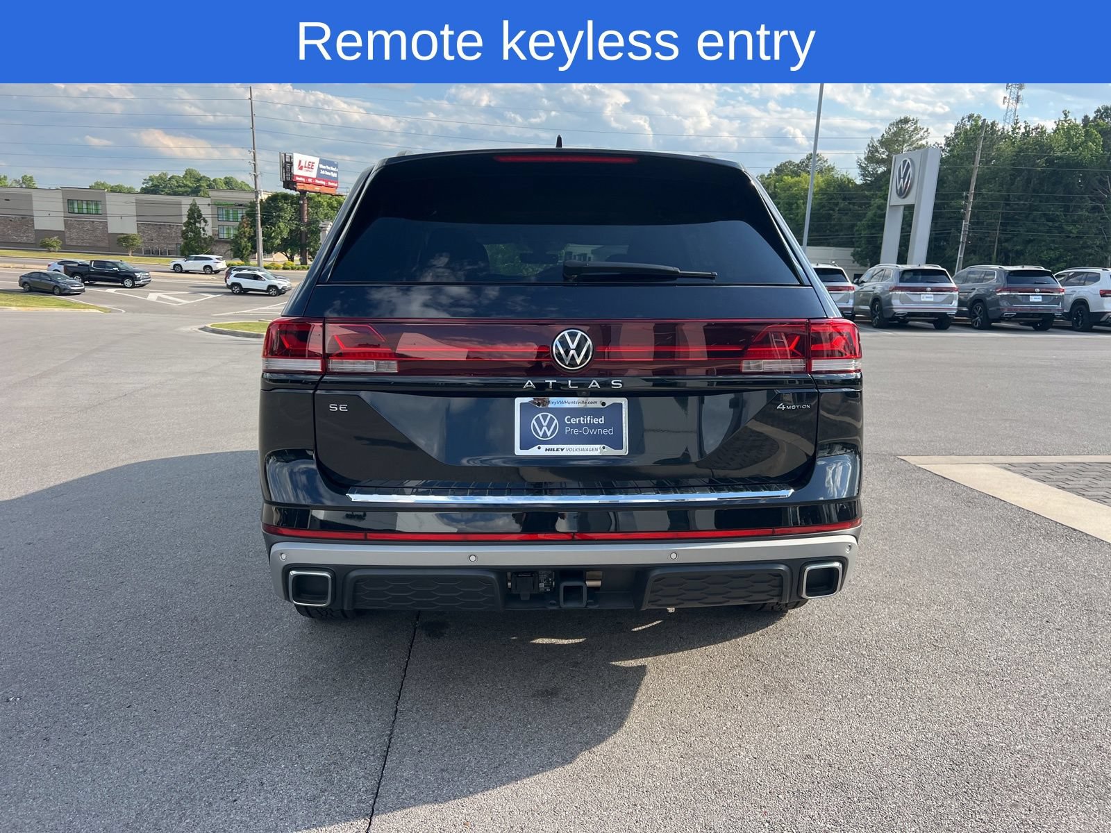 Certified 2026 Volkswagen Atlas Peak Edition AWD/4WD image 8