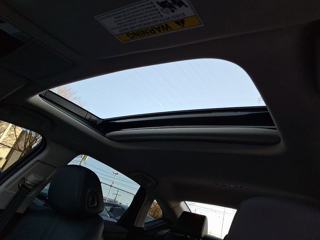 Used 2023 Acura TLX image 11