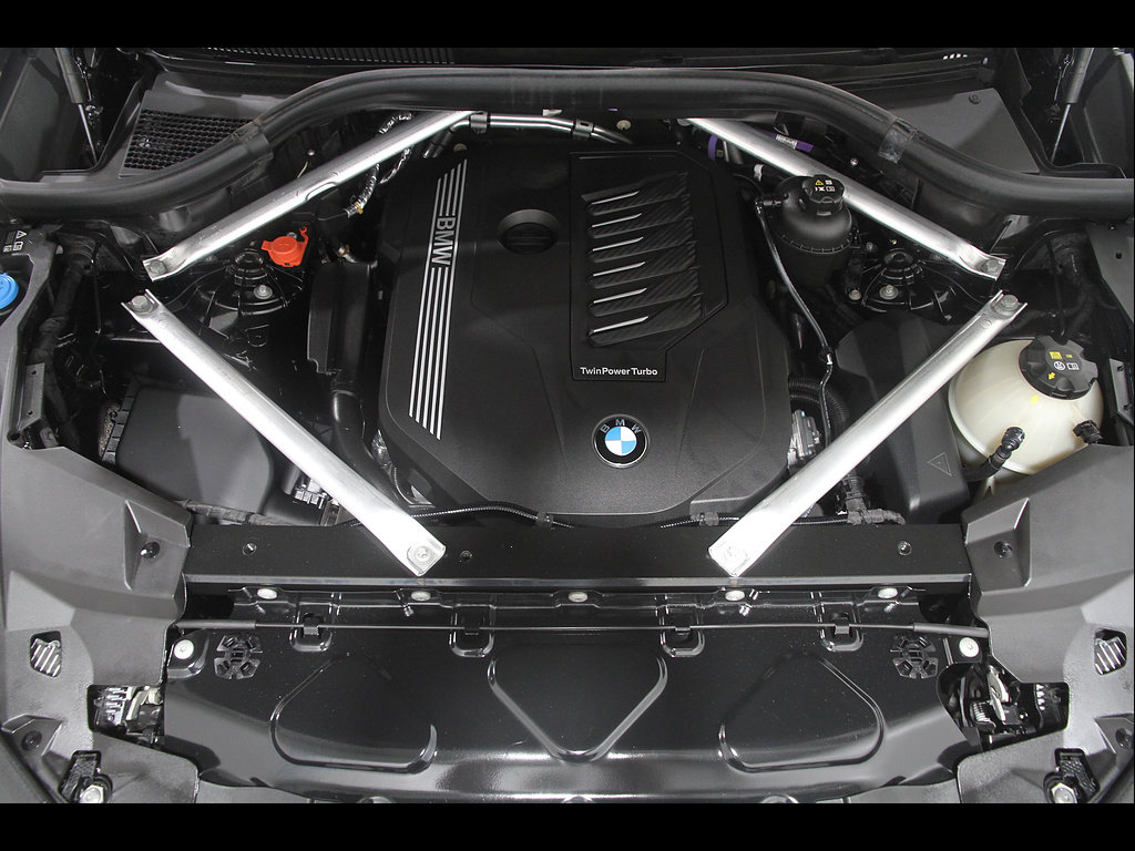Used 2023 BMW X5 xDrive40i w/ Premium Package AWD/4WD image 22