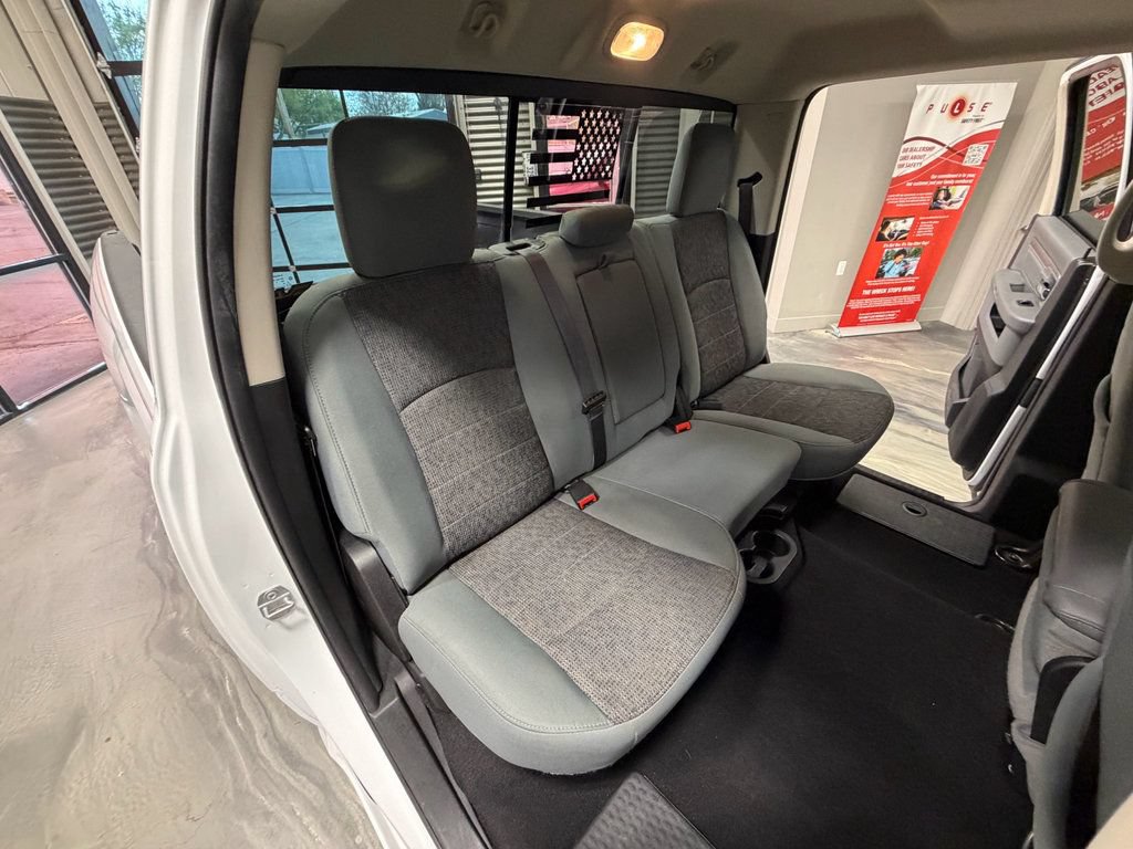 Used 2019 RAM 1500 Big Horn AWD/4WD image 5