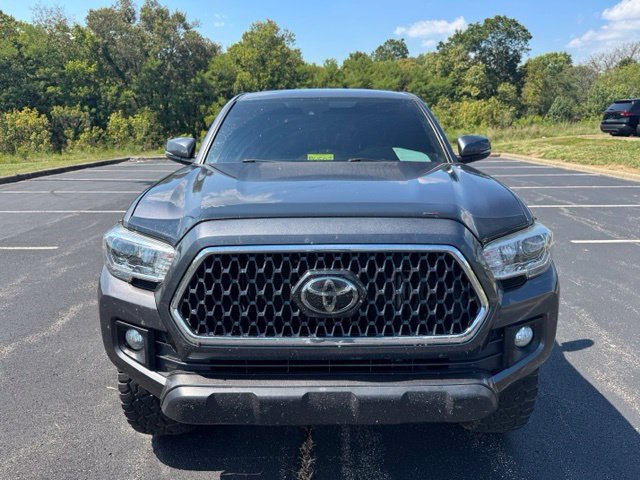 Used 2018 Toyota Tacoma TRD Off-Road AWD/4WD image 8