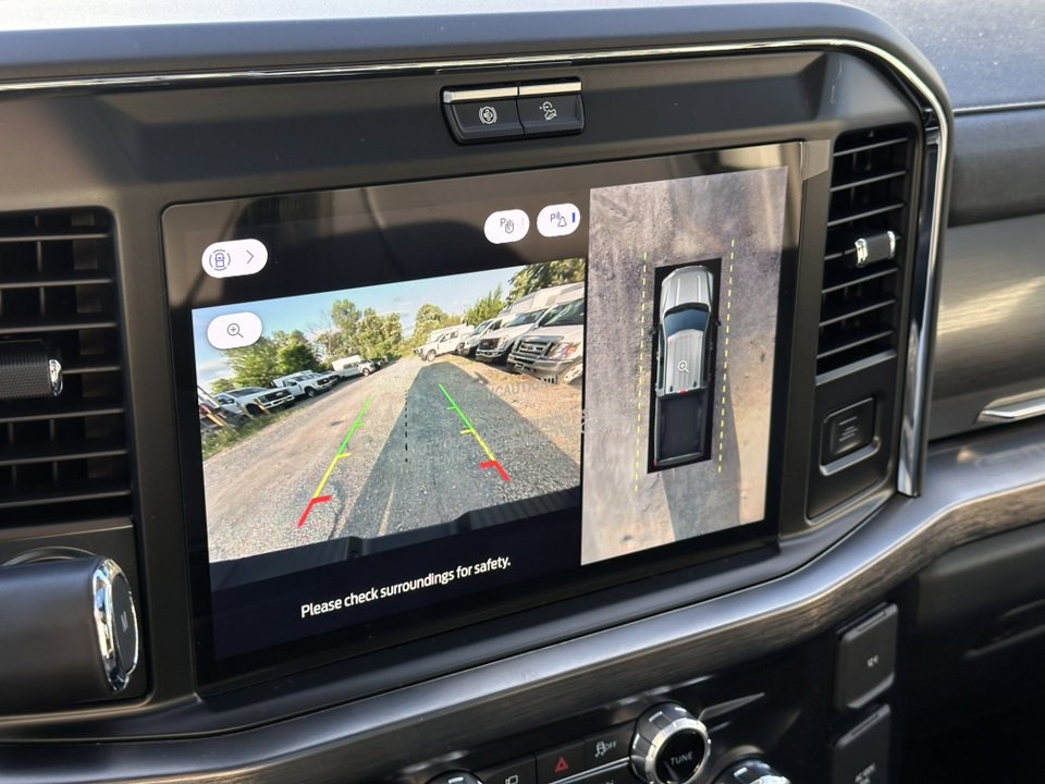 New 2025 Ford F350 Lariat w/ Lariat Ultimate Package image 31