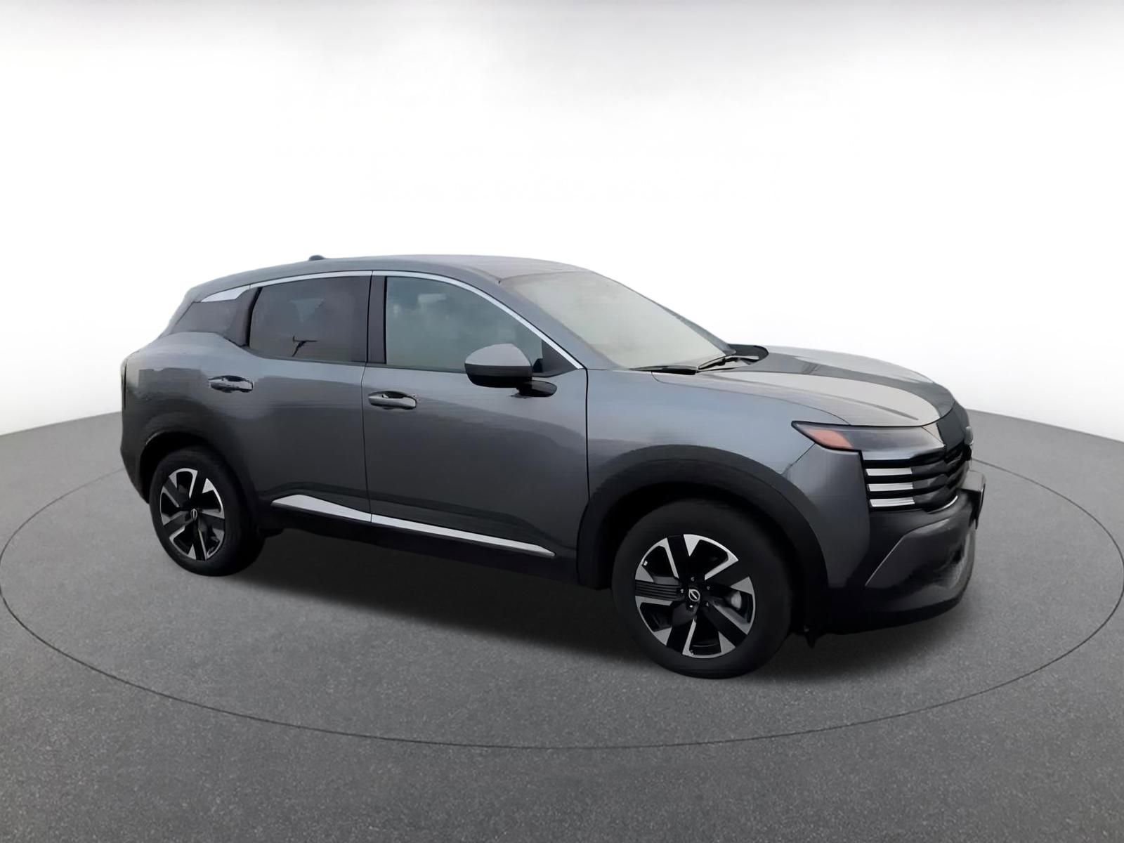 Used 2025 Nissan Kicks SV video 2