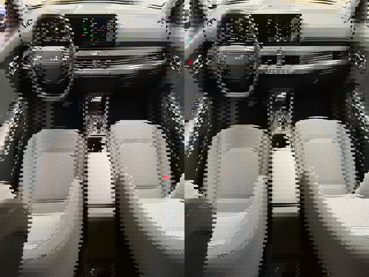 Used 2025 Kia K4 LXS image 19