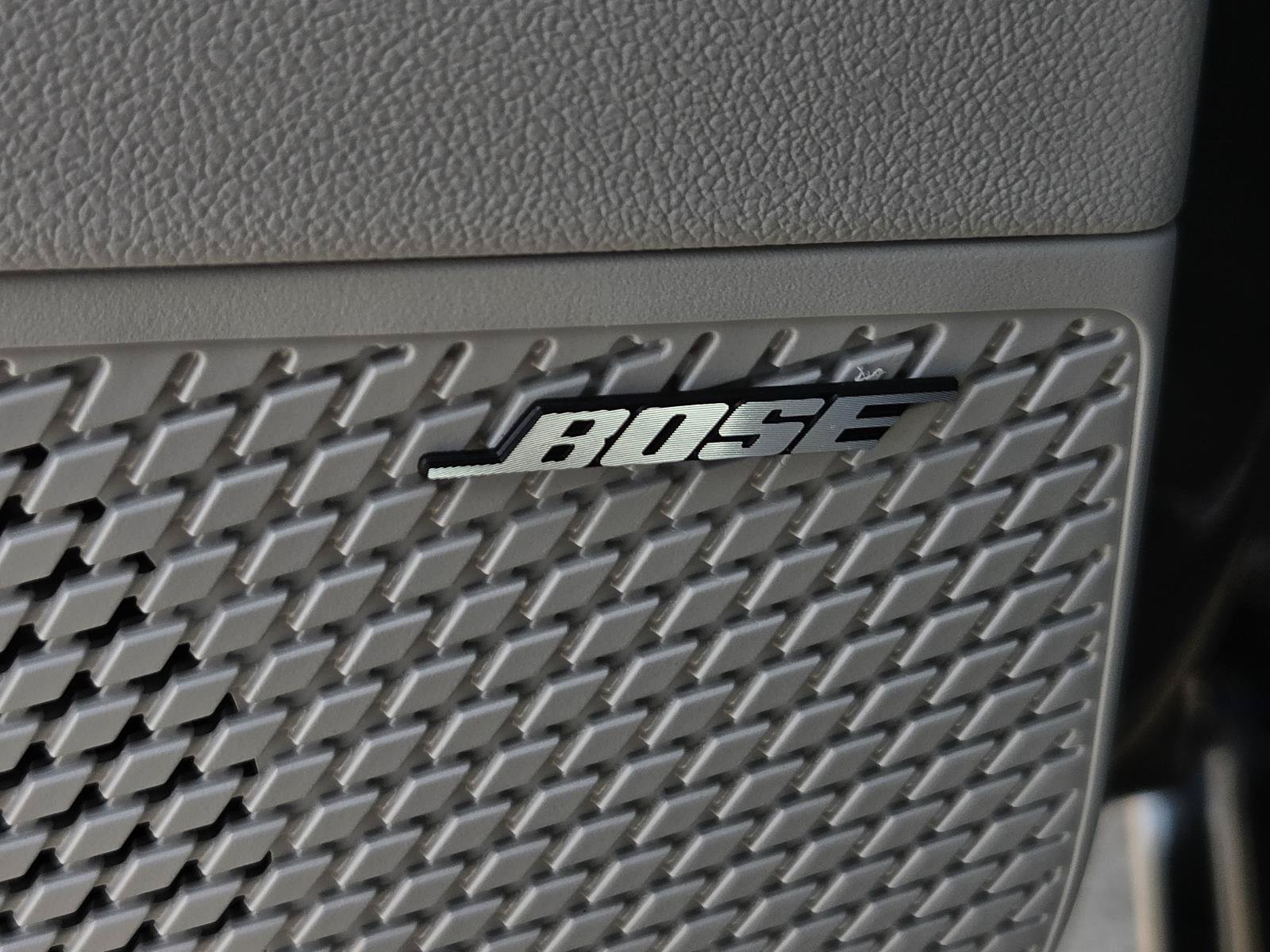 New 2026 Hyundai Elantra Limited FWD image 15