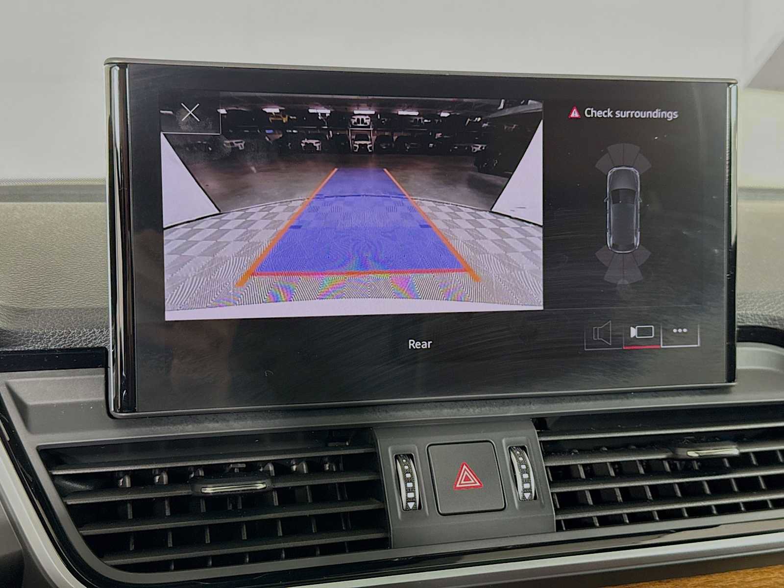 Used 2024 Audi Q5 2.0T Premium image 14