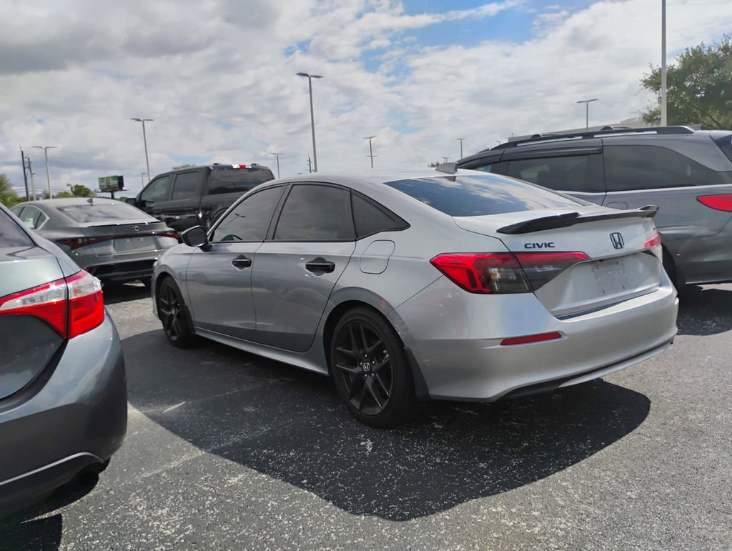 Used 2023 Honda Civic Sport image 5