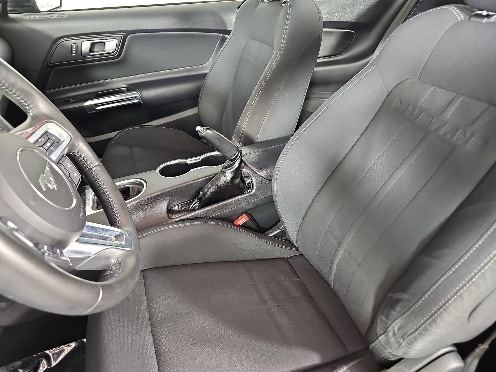 Used 2020 Ford Mustang GT RWD image 13